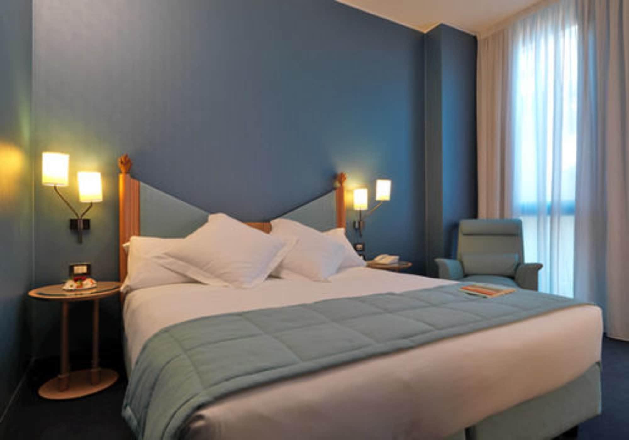 מילאנו Hotel Spadari Al Duomo מראה חיצוני תמונה